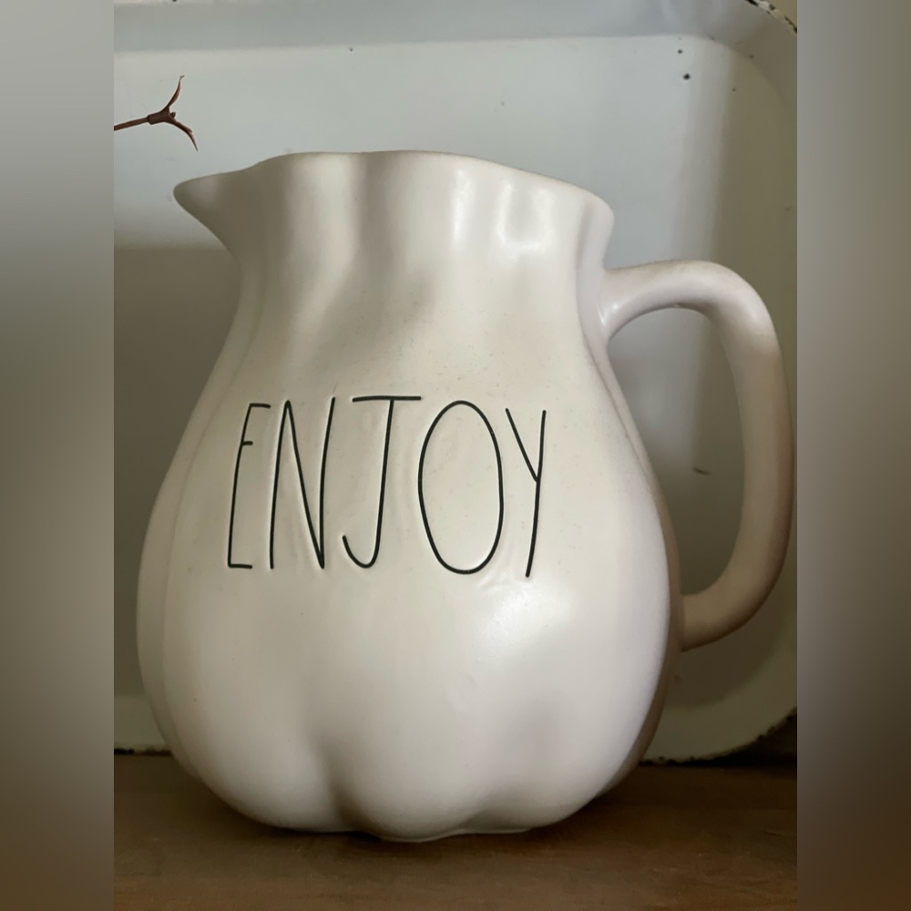 Rae Dunn pumpkin shaped pitcher